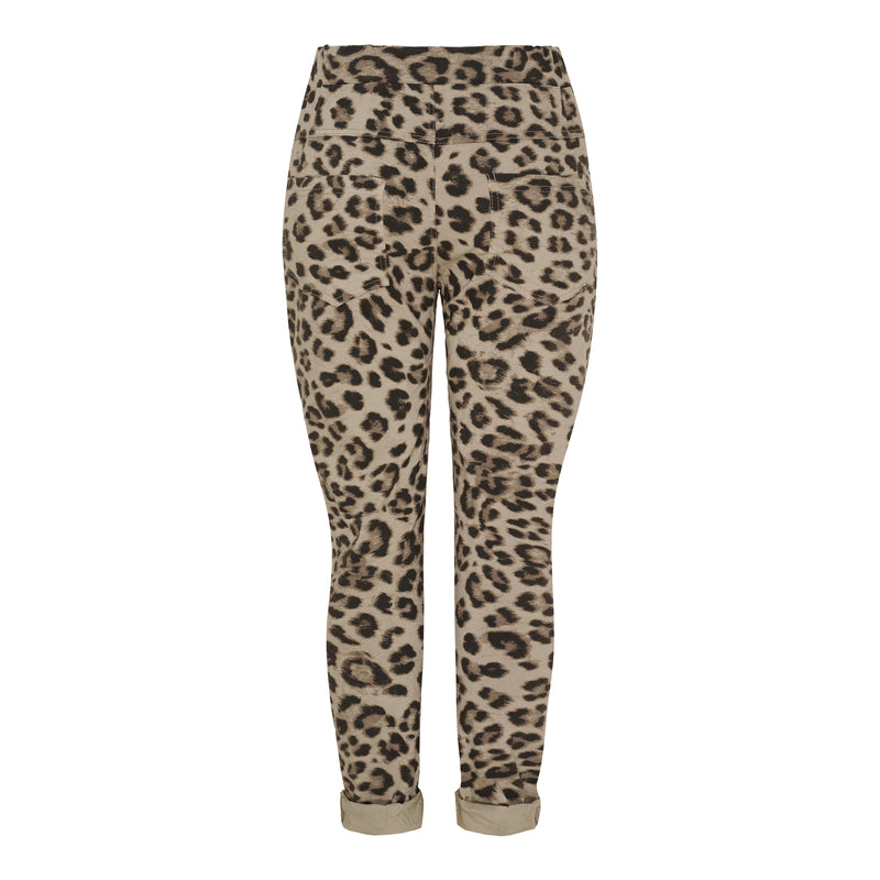 Marta du Chateau Jeggins Willow