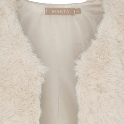 Marta du Chateau Liivi Arlette White