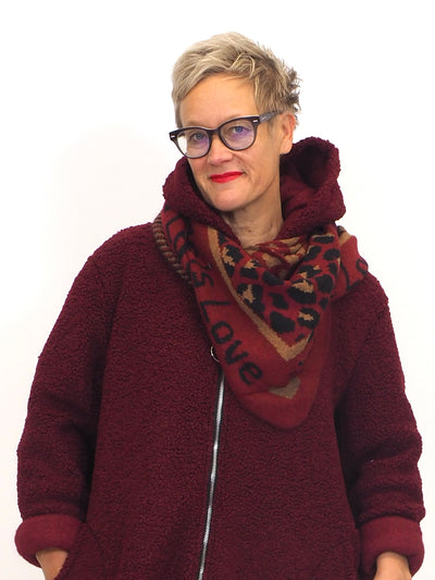 Kolmiohuivi Love&Leo