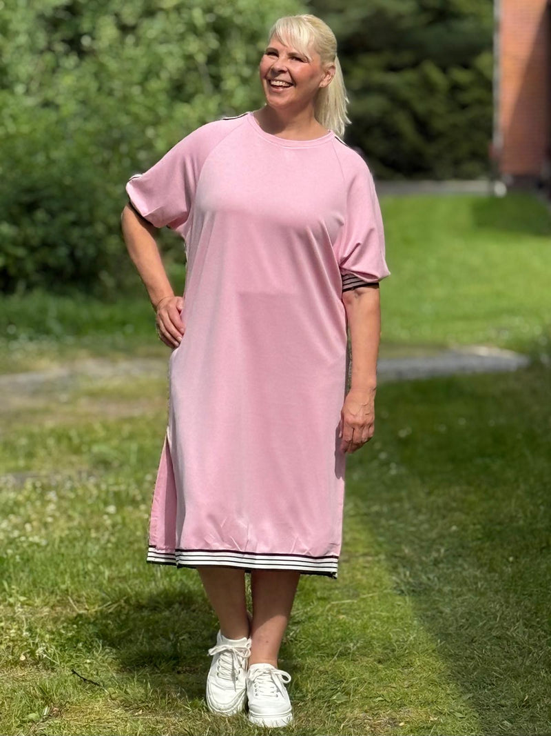 Collegemekko Veda