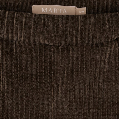 Marta du Chateau Vakosamettihame Ruskea