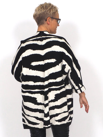 Heittoneulejakku Zebra