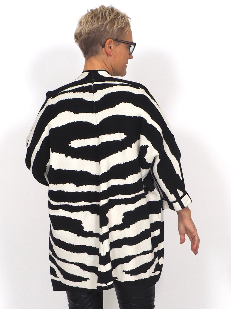 Heittoneulejakku Zebra