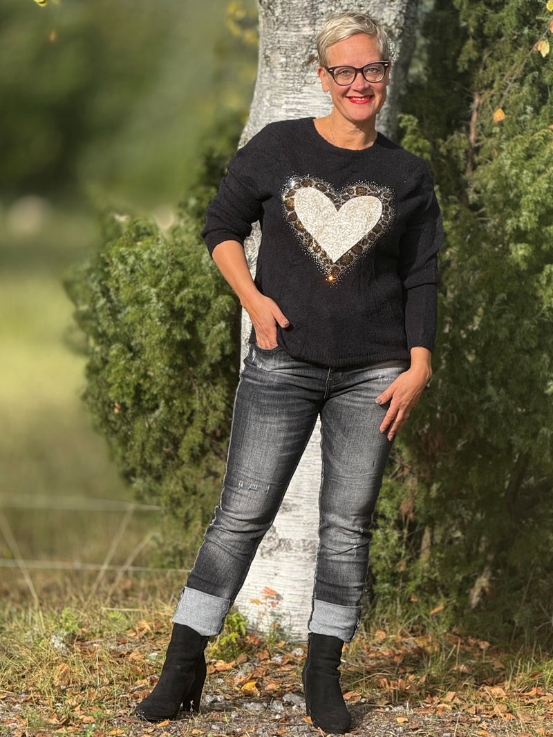 Neule Heart II Black