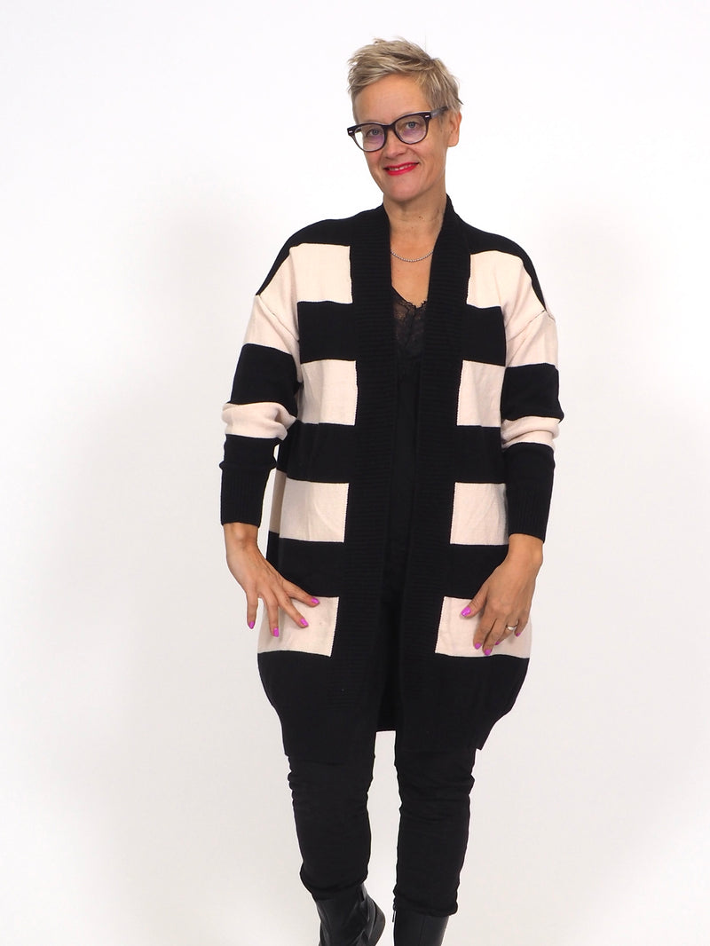 Neuletakki Stina Hiekka/Musta