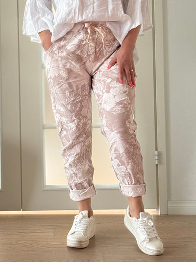 Fiini Fröökynä Jeggins Marie