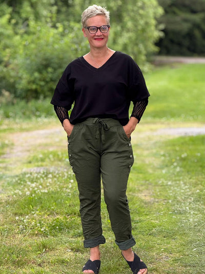 Jeggins Button