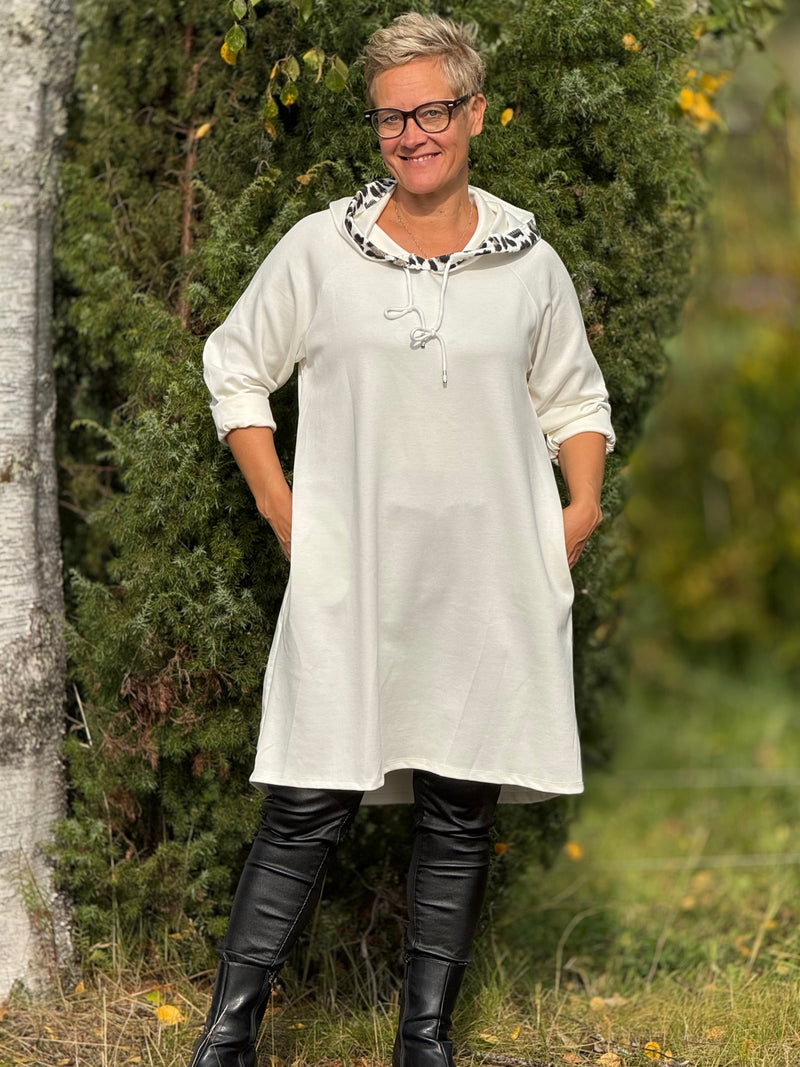 Collegemekko Bertha