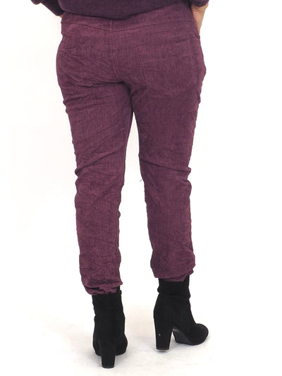 Vakosamettijeggins Nelsie