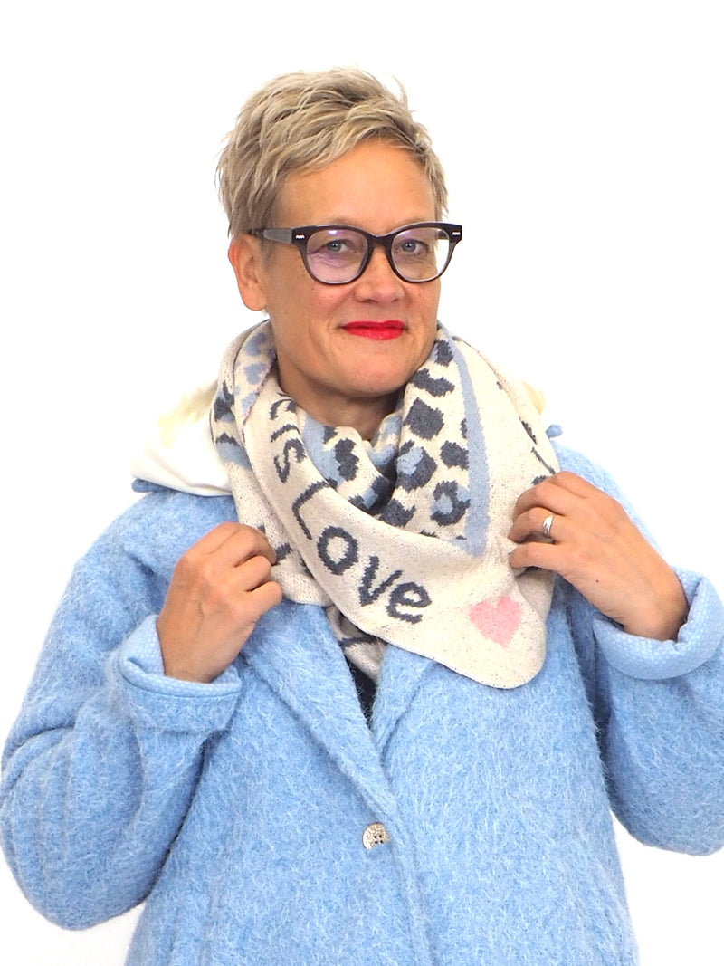 Kolmiohuivi Love&Leo