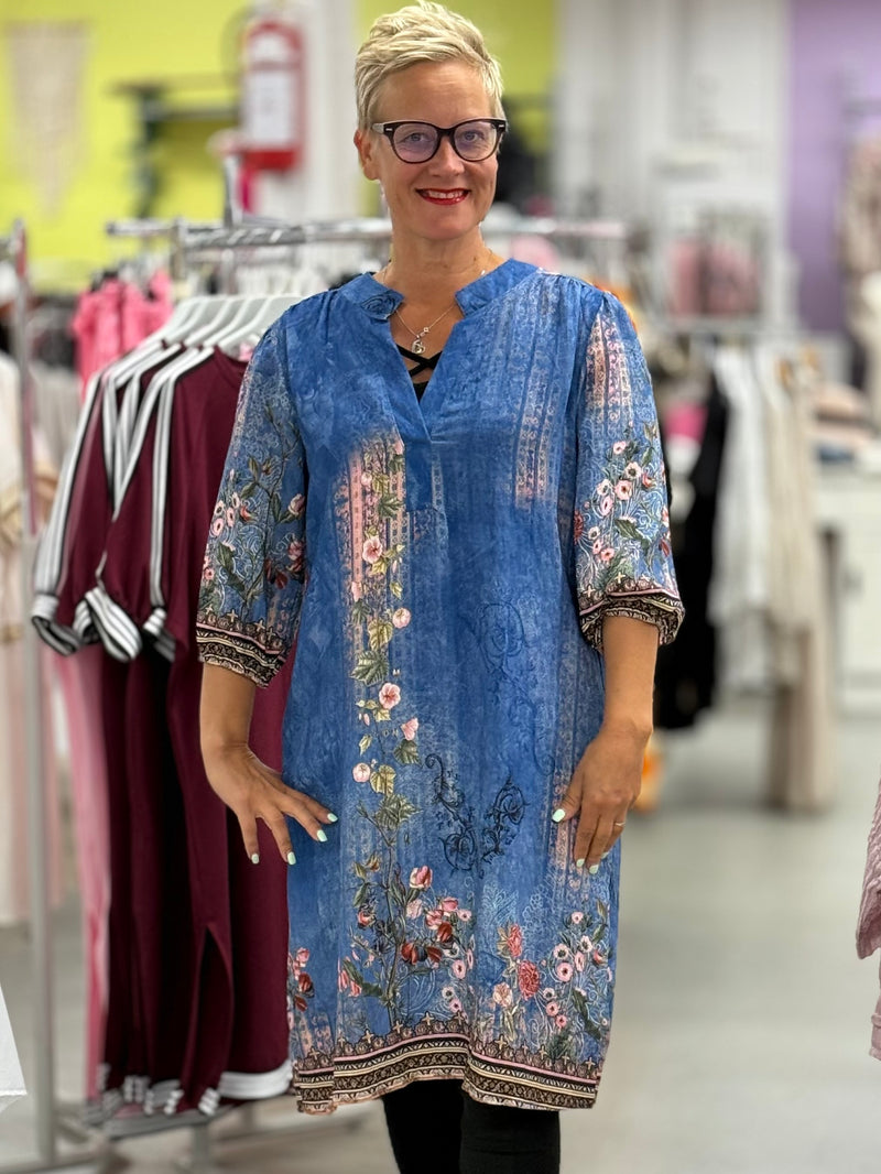 Marta du Chateau Mekko Goldie Blue