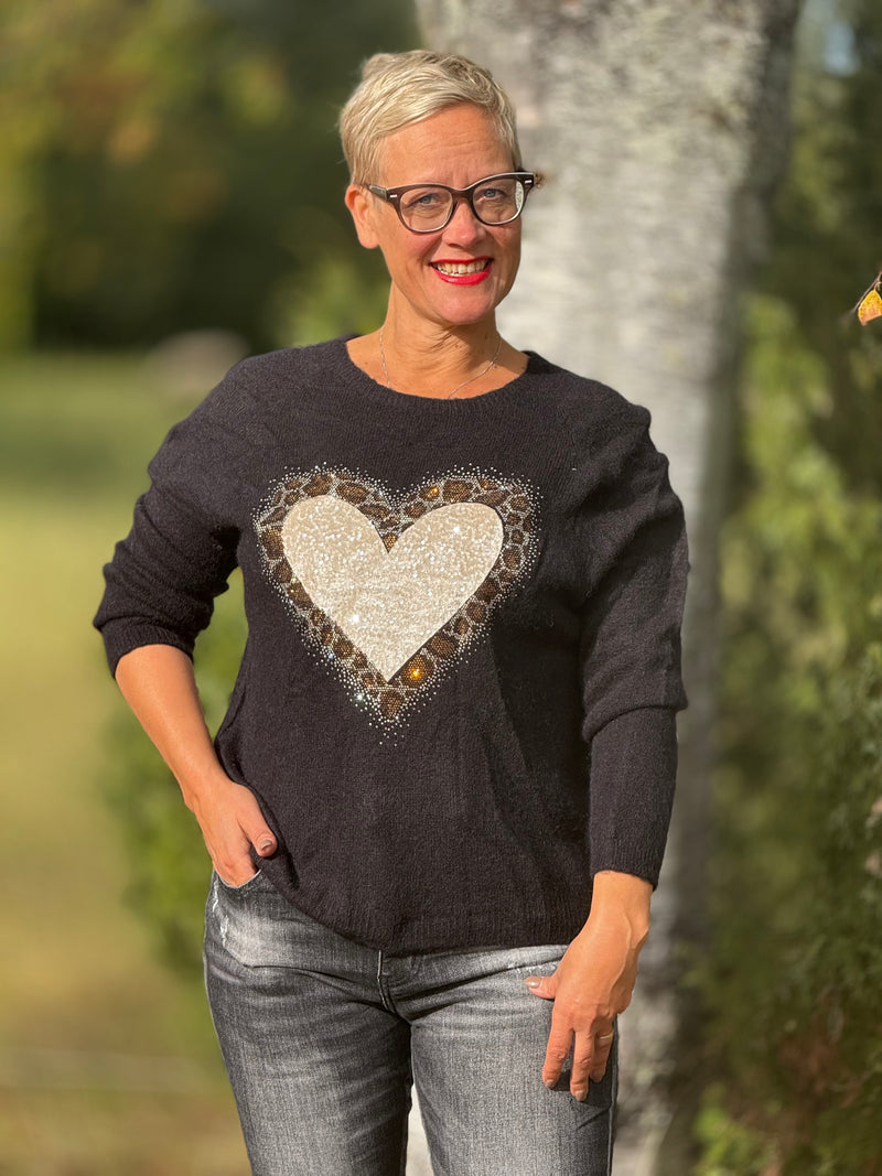Neule Heart II Black