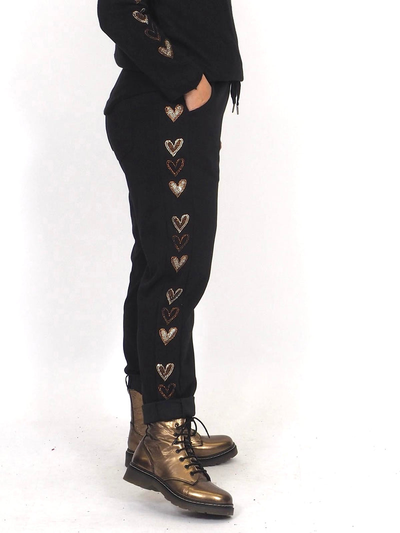 Collegehousu Goldenheart