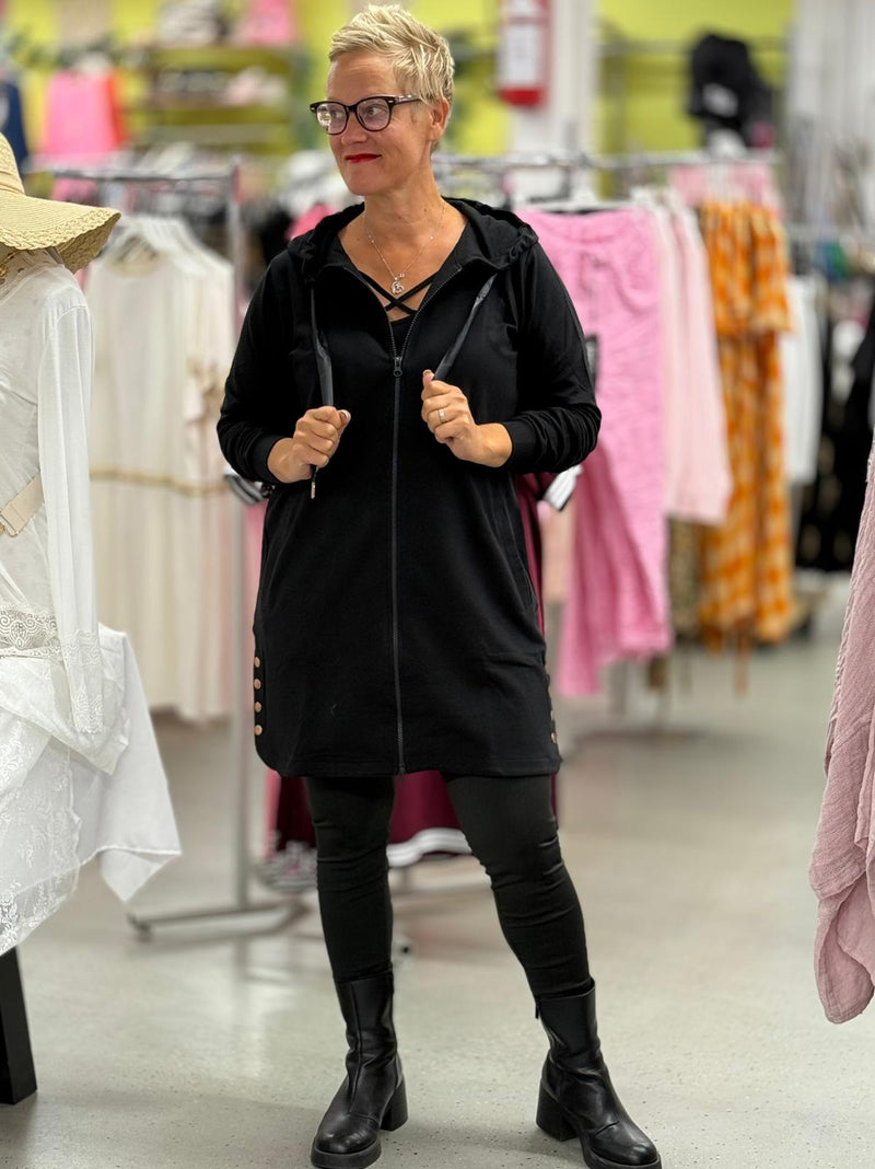 Zeze Collegehuppari Elsa 6
